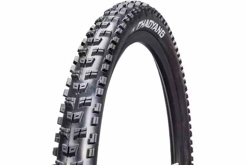 Cubierta Chaoyang Rock Wolf